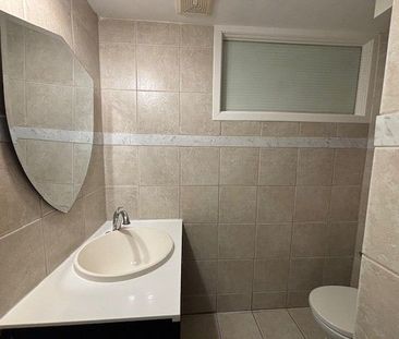 For Lease - 92 Westhumber Boulevard Unit# Basement, Toronto, Ontario - Photo 4