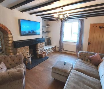 2 bedroom cottage to rent - Photo 2