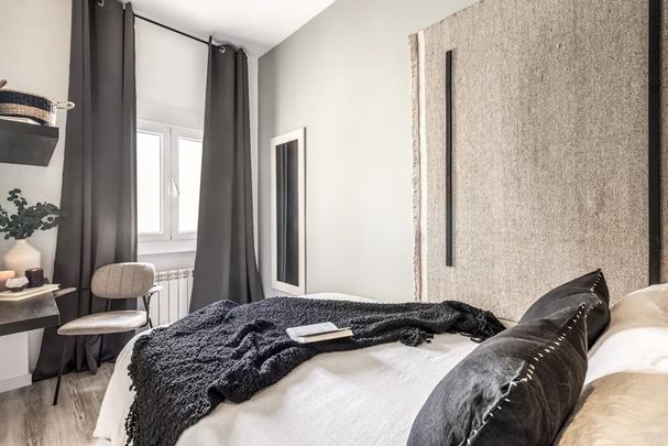 Calle de Fuencarral, Madrid, Community of Madrid 28015 - Photo 1