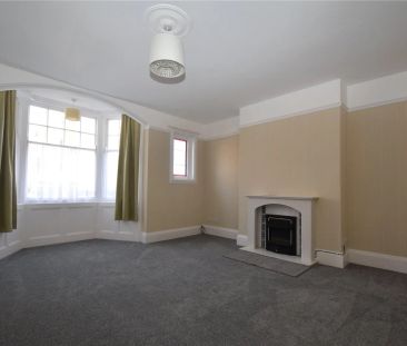 2 bed ground floor flat to rent in Avenue Victoria, Scarborough, North Yorkshire, YO11 - Photo 1