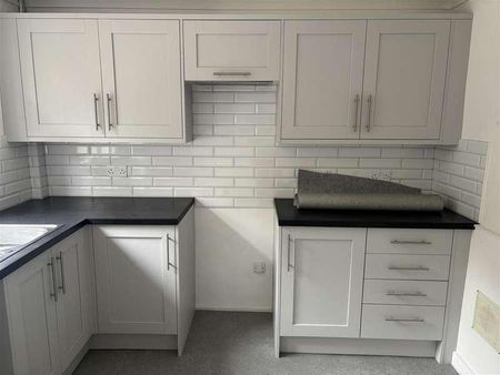 Eliot Terrace, Saltash, PL12 - Photo 5