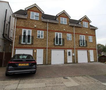 3 bedroom townhouse to rent - Photo 4