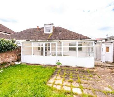 Sheringham Avenue, Whitton, TW2 - Photo 4