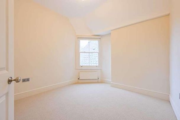 Tetherdown, Muswell Hill, N10 - Photo 1