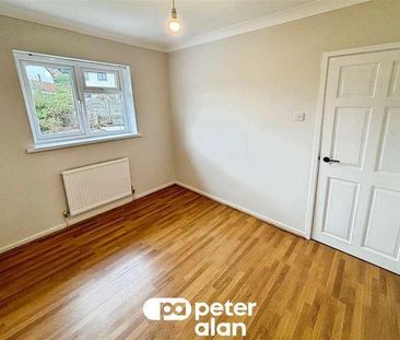 St. Peters Drive, Pontllanfraith, Blackwood, NP12 - Photo 6