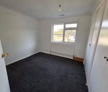 Spinis, Bracknell, Berkshire, RG12 - Photo 6