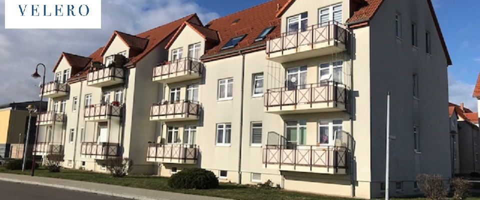 Newly renovated 2-room apartment with balcony in a good location - Foto 1