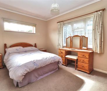 3 bedroom bungalow to rent - Photo 4