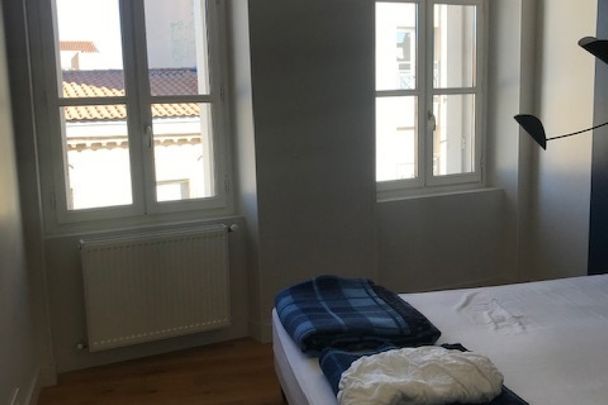 T3 BORDEAUX SAINT GENES VICTOIRE - Photo 1