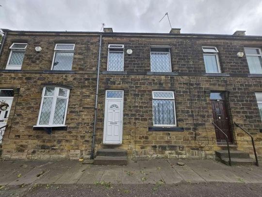 Victoria Road, Dewsbury, WF12 - Photo 1