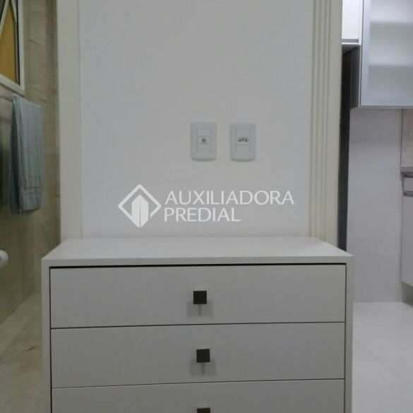 Apartamento com 1 quarto e 24m² para alugar em Praia de Belas, Porto Alegre. - Photo 1