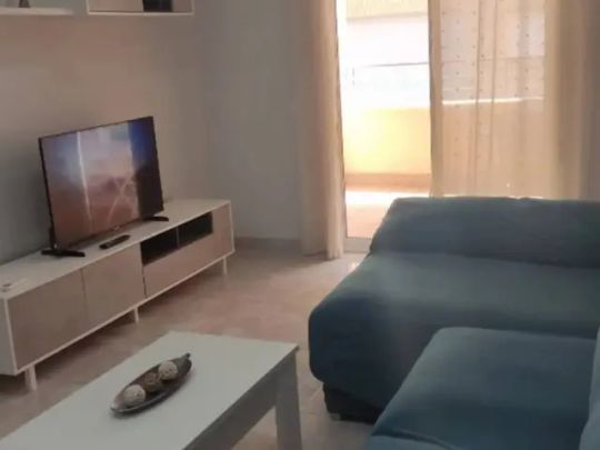 Piso en alquiler en Calle de Edimburgo - Foto 1