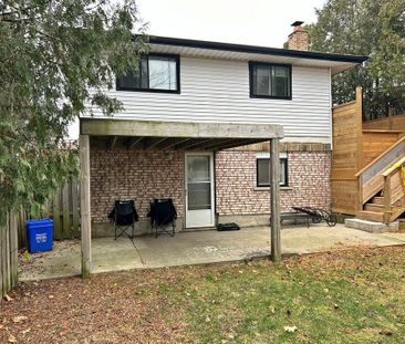 440 Queen Victoria Drive apartment — Hamilton, ON (2-Bedroom) - 2 B... - Photo 4