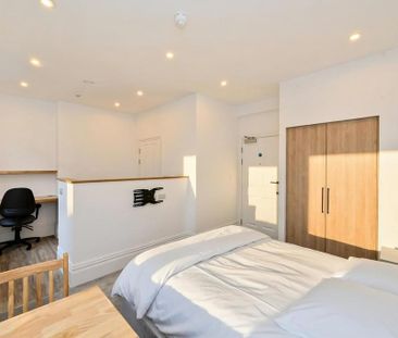 Studio to rent - Photo 4