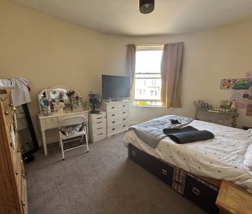2 bedroom apartment to rent Thorn House, 38 Thorn Road, Worthing, BN11 - Photo 6