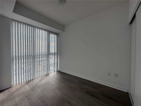 For Lease - 38 Honeycrisp Crescent Unit# 1107, Vaughan, Ontario - Photo 3
