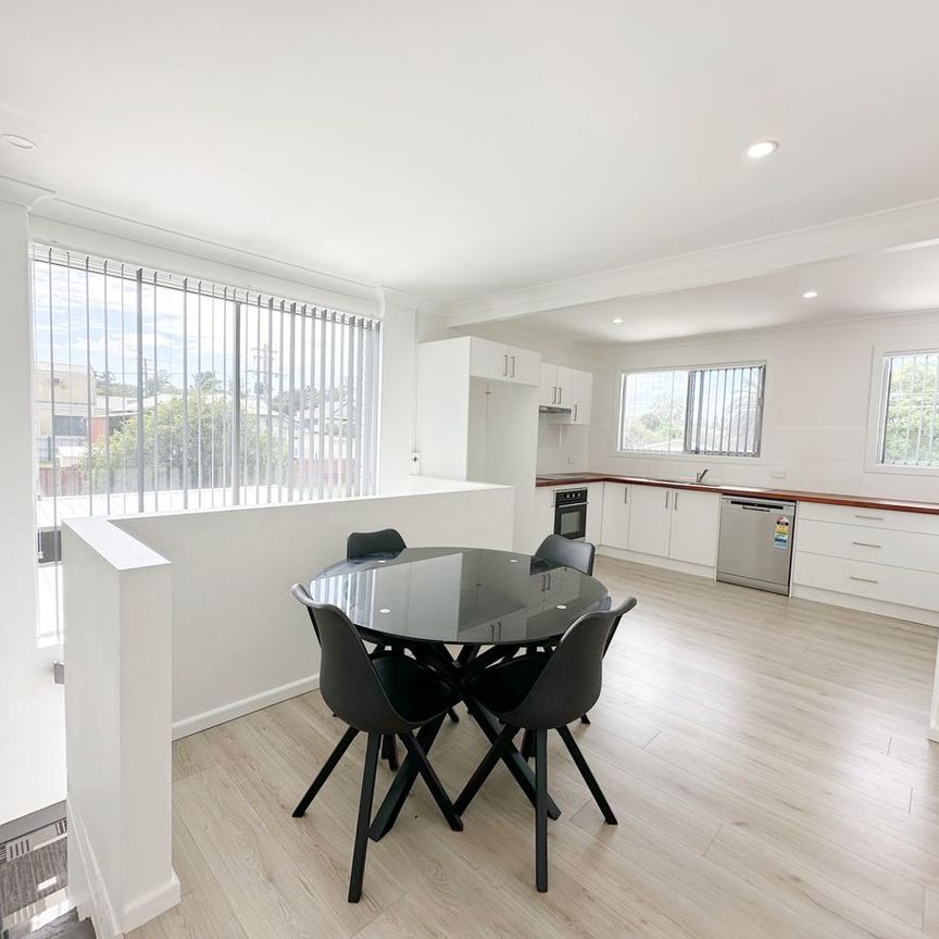 Neat & Tidy 2 Bedroom Apartment - Photo 1