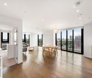 2 Bed Flat, St Gabriel Walk, SE1 - Photo 4