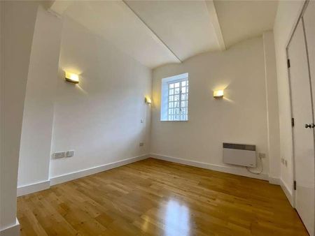 The Tower, Georges Square, Redcliffe, Bristol, BS1 - Photo 2