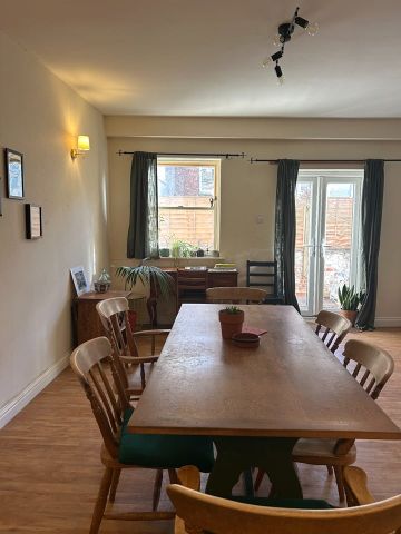 Room in a Shared House, The Mont, BS6 - Photo 2