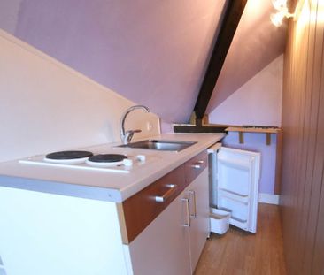 Location Appartement 1 pièce 20m² BAPEAUME LES ROUEN 76380 - Photo 2