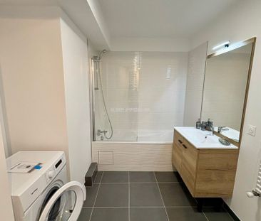 Location - appartement - 63.63 m² - 3 Pièces - Photo 4