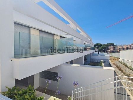 Alquiler de piso en Avenida del Gaviero - Photo 2