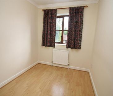 4 bedroom detached house to rent - Photo 5