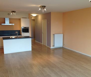 Appartement te huur - Photo 1
