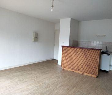 CENTRE/ APPT T2 DE 39.77 M2 - Photo 2