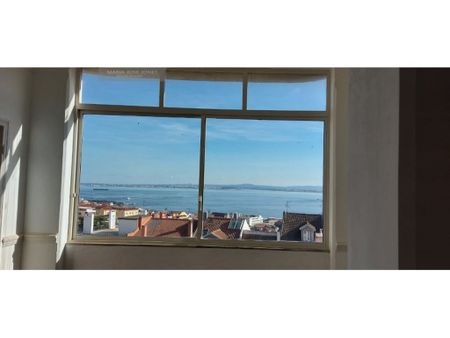 4 room luxury Flat for rent in Lapa (Lapa), Lisbon - Photo 2