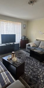 2-Bedroom Ground Floor Flat in Prime Dandenong Location - Photo 4