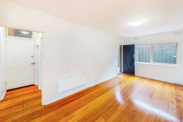 3/1A Gilbertson Street, Essendon - Photo 1