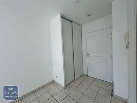 Location Appartement 2 pièces 48m² ST ETIENNE 42000 - Photo 5