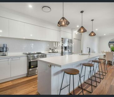 Stylish Family Living with Modern Finishes & Prime Oran Park Location - Photo 6