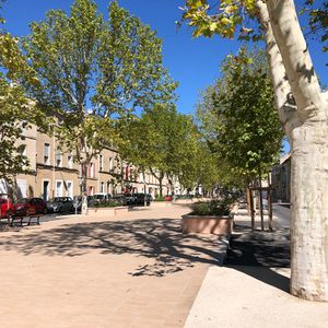 Location Appartement 3 pièces 70m² - Photo 3