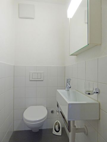 Tolle Lage am Zürichsee in steuergünstiger Gemeinde - Foto 2