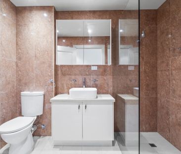 Private Whole‑Level Apartment in Prime Hawthorn Location - Photo 4