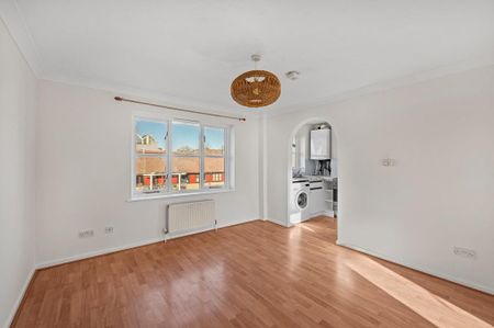 1 bedroom flat to rent - Photo 2