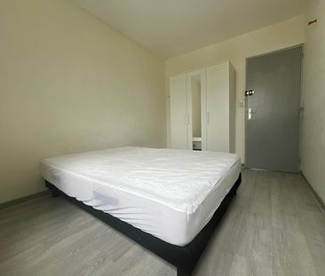 Location Appartement 3 pièces 55m² - Photo 2