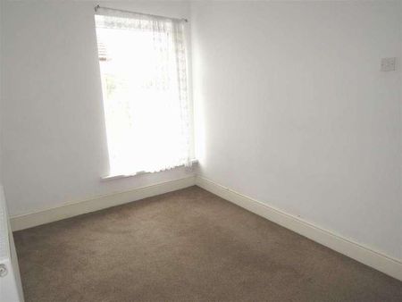 Penygraig Terrace, Ynysybwl, Pontypridd, CF37 - Photo 2
