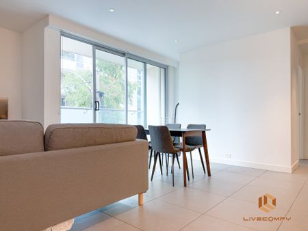 West Melbourne - Photo 4