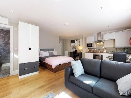 Studio to rent - Photo 3