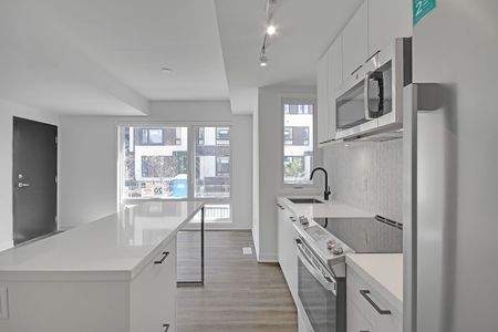 For Lease - 20 Ed Clark Gardens Unit# 20, Toronto, Ontario - Photo 5