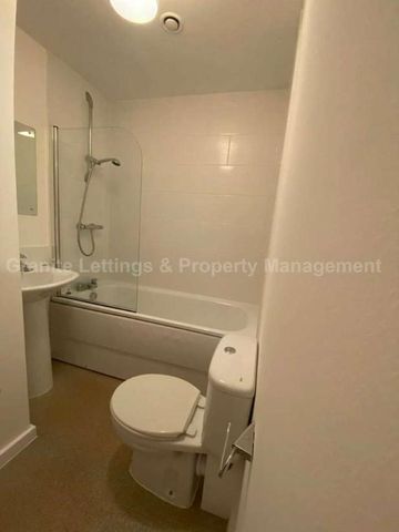 City Gate, Blantyre Street, Castlefield, Manchester, M15 - Photo 2