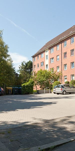 Zentrale 3,5-Zimmer-Wohnung in gepflegter Wohnanlage - Foto 1