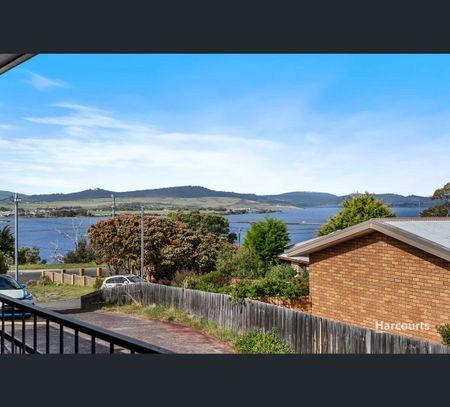 4/44 Lake Vue Parade, Midway Point, Tas 7171 - Photo 2