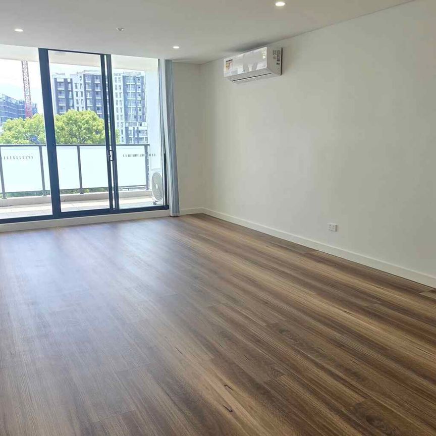 B703/6 The Crescent Fairfield - Photo 1