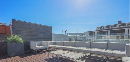 Penthouse, London - Photo 3