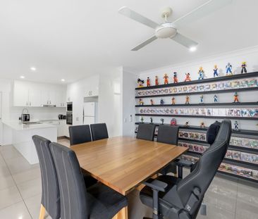 Stylish Family Living in a Prime Baringa Location - Photo 1